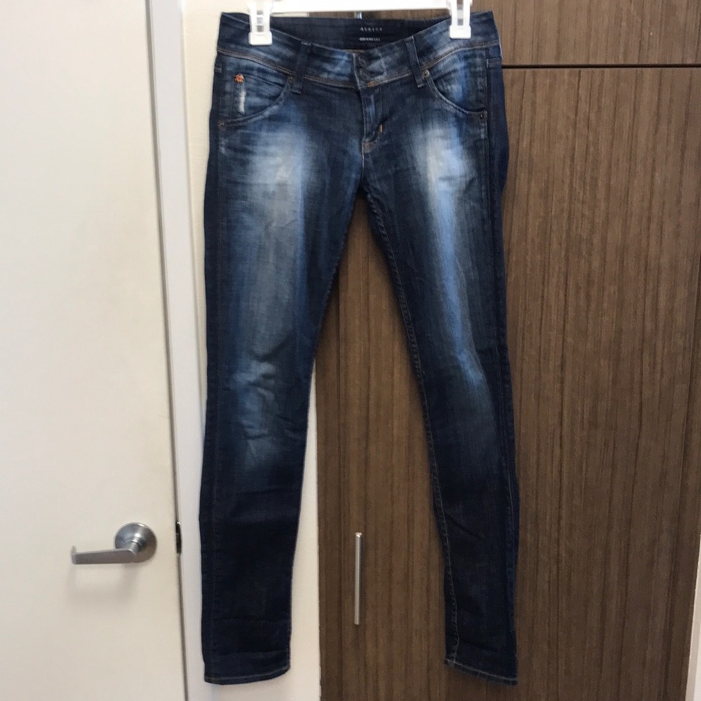 Women’s jeans